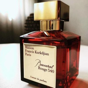 MAISON FRANCIS KURKDJIAN  Baccarat Rouge 540 KIRMIZI Extrait EDP 70 ML Unisex  Parfüm