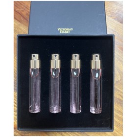 VİCTORİA SECRET BOMBSHEL ÇANTA SETİ ( 4 x 11 ML ) Dekant Çanta boy parfüm