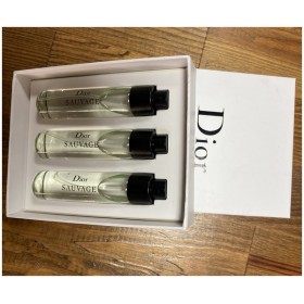 Christian Dior Sauvage ( 3 x 20 ml ) Extrait Erkek Decant Canta boy Parfüm